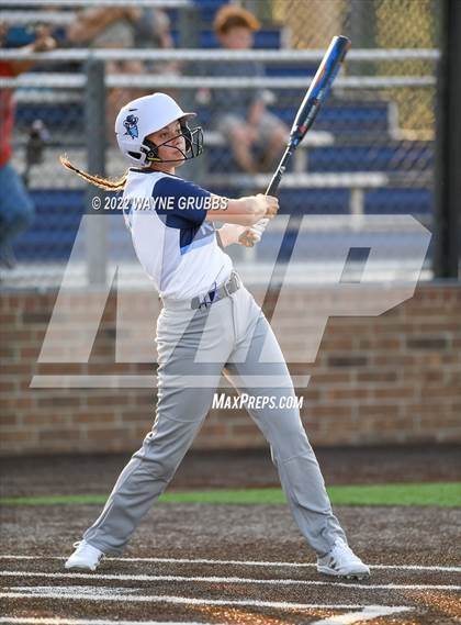 Thumbnail 3 in Hughes Springs vs. West Rusk (UIL 3A Region II Quarterfinal) photogallery.