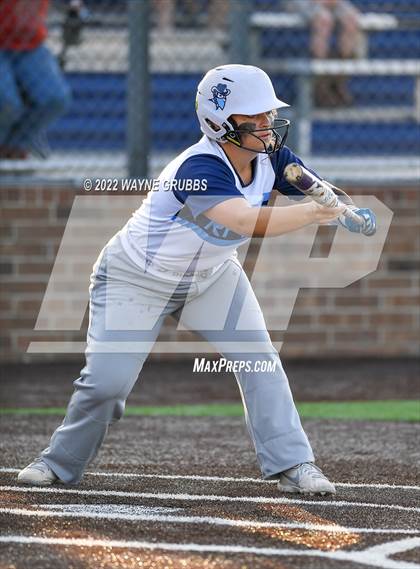 Thumbnail 1 in Hughes Springs vs. West Rusk (UIL 3A Region II Quarterfinal) photogallery.