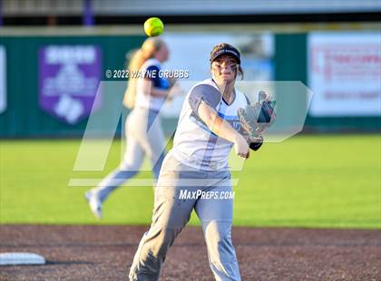 Thumbnail 1 in Hughes Springs vs. West Rusk (UIL 3A Region II Quarterfinal) photogallery.