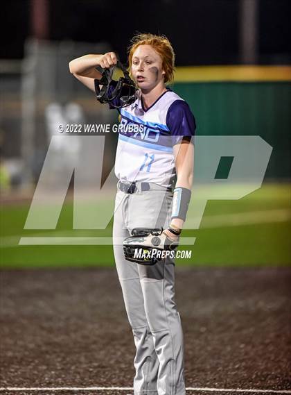 Thumbnail 2 in Hughes Springs vs. West Rusk (UIL 3A Region II Quarterfinal) photogallery.