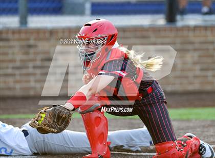 Thumbnail 2 in Hughes Springs vs. West Rusk (UIL 3A Region II Quarterfinal) photogallery.