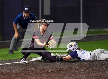 Thumbnail 2 in Hughes Springs vs. West Rusk (UIL 3A Region II Quarterfinal) photogallery.