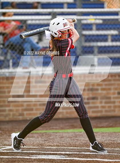 Thumbnail 1 in Hughes Springs vs. West Rusk (UIL 3A Region II Quarterfinal) photogallery.