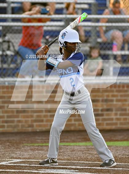 Thumbnail 2 in Hughes Springs vs. West Rusk (UIL 3A Region II Quarterfinal) photogallery.