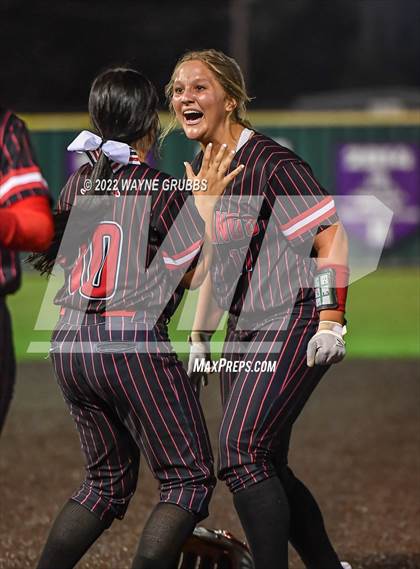 Thumbnail 2 in Hughes Springs vs. West Rusk (UIL 3A Region II Quarterfinal) photogallery.