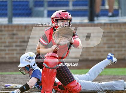 Thumbnail 1 in Hughes Springs vs. West Rusk (UIL 3A Region II Quarterfinal) photogallery.