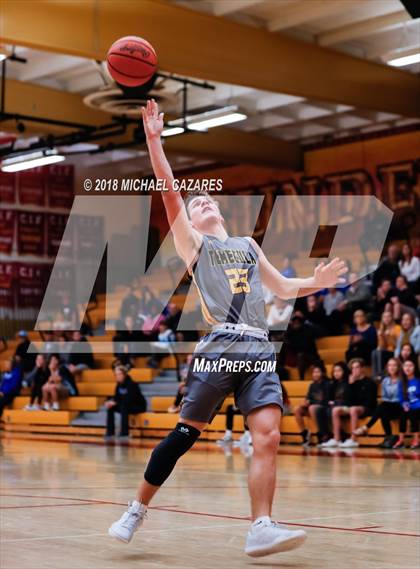 Thumbnail 1 in Temecula Valley vs. Rancho Bernardo (Holiday Hoops Classic) photogallery.