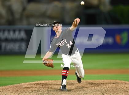 Thumbnail 1 in Troy vs. Fullerton (Halo Classic) photogallery.