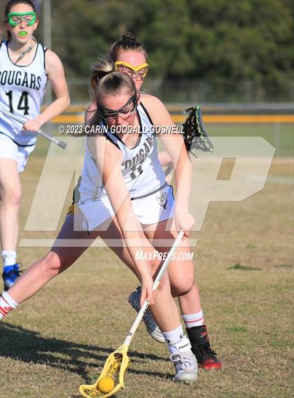 Thumbnail 3 in White Oak @ Croatan photogallery.
