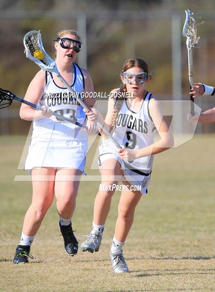 Thumbnail 3 in White Oak @ Croatan photogallery.