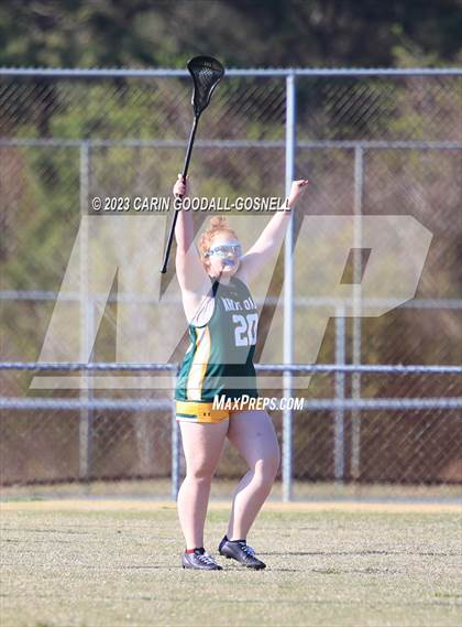 Thumbnail 1 in White Oak @ Croatan photogallery.