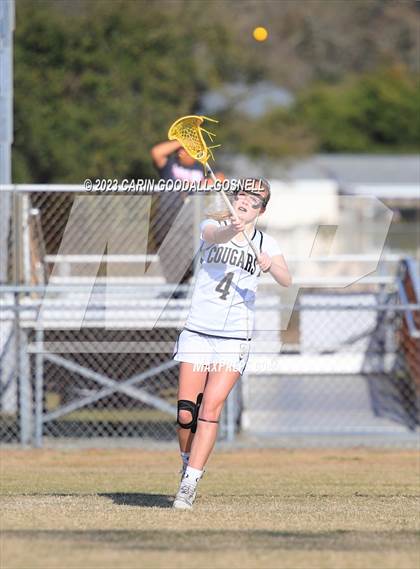 Thumbnail 2 in White Oak @ Croatan photogallery.
