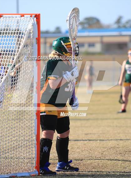 Thumbnail 3 in White Oak @ Croatan photogallery.