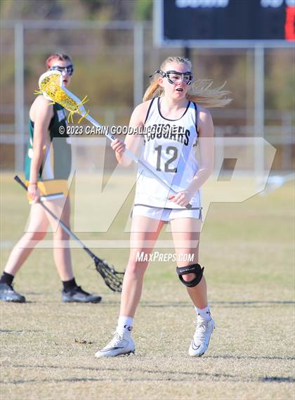 Thumbnail 1 in White Oak @ Croatan photogallery.