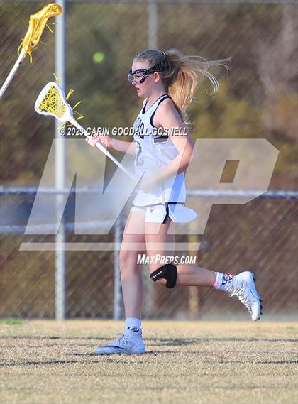 Thumbnail 2 in White Oak @ Croatan photogallery.