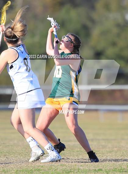 Thumbnail 1 in White Oak @ Croatan photogallery.