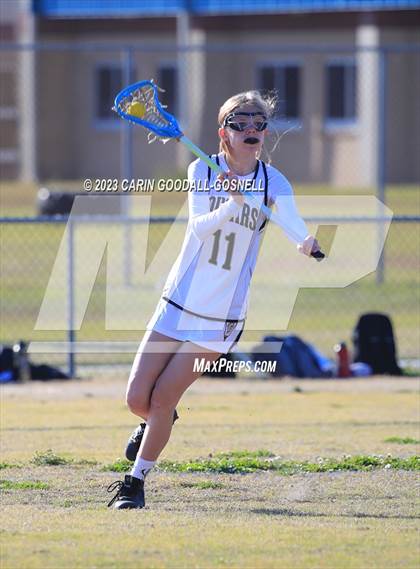 Thumbnail 3 in White Oak @ Croatan photogallery.