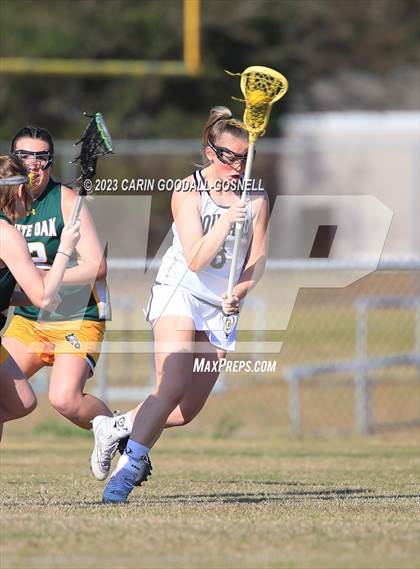 Thumbnail 3 in White Oak @ Croatan photogallery.