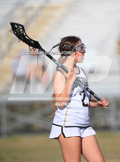 Thumbnail 3 in White Oak @ Croatan photogallery.