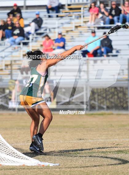 Thumbnail 3 in White Oak @ Croatan photogallery.