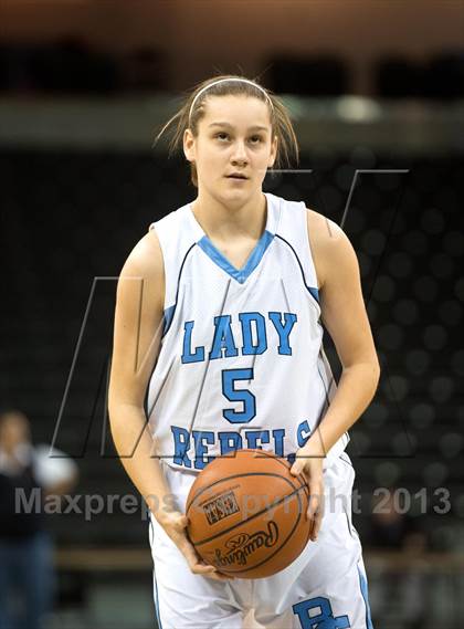 Thumbnail 2 in Notre Dame Academy vs Boone Co. (KHSAA Ninth Region Semifinal) photogallery.