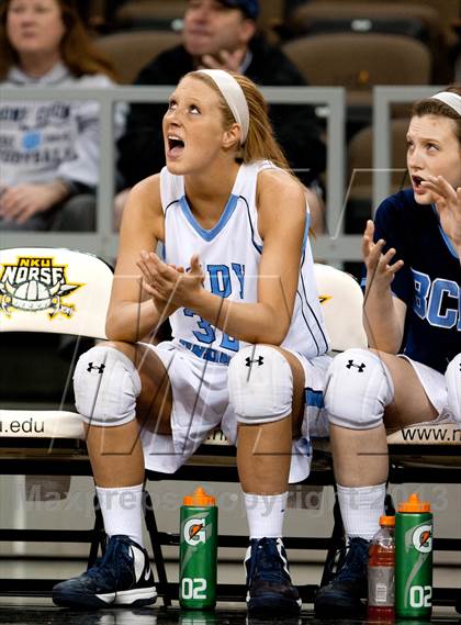 Thumbnail 3 in Notre Dame Academy vs Boone Co. (KHSAA Ninth Region Semifinal) photogallery.