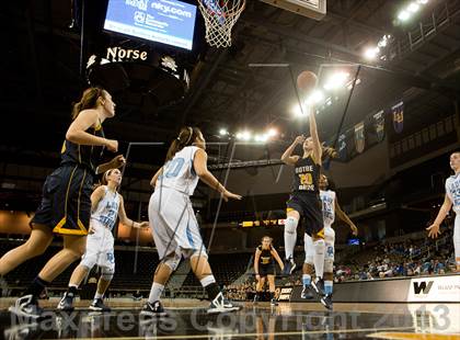 Thumbnail 3 in Notre Dame Academy vs Boone Co. (KHSAA Ninth Region Semifinal) photogallery.