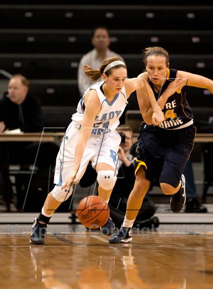 Thumbnail 2 in Notre Dame Academy vs Boone Co. (KHSAA Ninth Region Semifinal) photogallery.