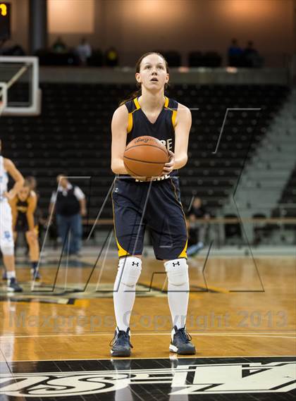 Thumbnail 1 in Notre Dame Academy vs Boone Co. (KHSAA Ninth Region Semifinal) photogallery.
