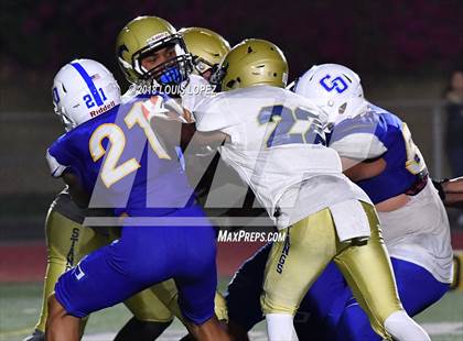 Thumbnail 3 in Muir @ Charter Oak photogallery.