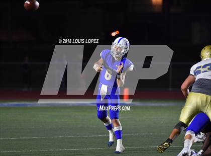 Thumbnail 2 in Muir @ Charter Oak photogallery.