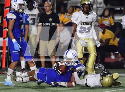 Thumbnail 2 in Muir @ Charter Oak photogallery.