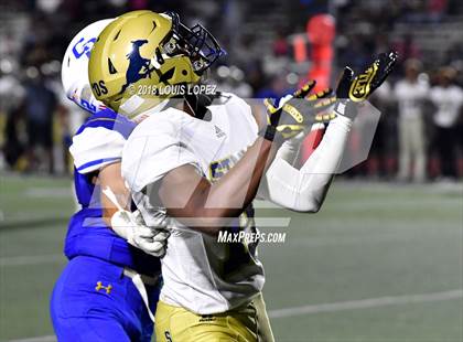 Thumbnail 1 in Muir @ Charter Oak photogallery.