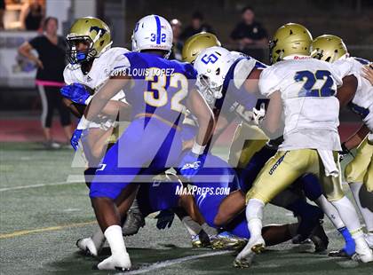 Thumbnail 2 in Muir @ Charter Oak photogallery.