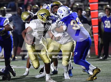 Thumbnail 2 in Muir @ Charter Oak photogallery.