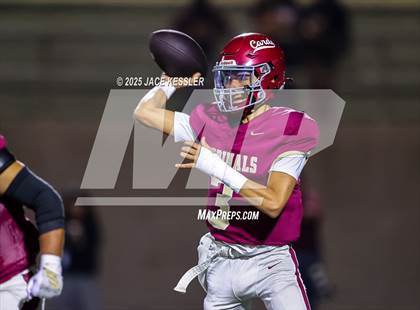 Thumbnail 1 in Fillmore vs. Santa Paula photogallery.