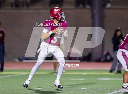 Thumbnail 2 in Fillmore vs. Santa Paula photogallery.