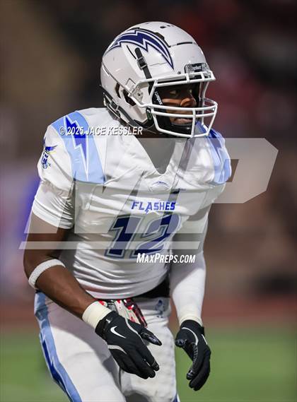 Thumbnail 3 in Fillmore vs. Santa Paula photogallery.