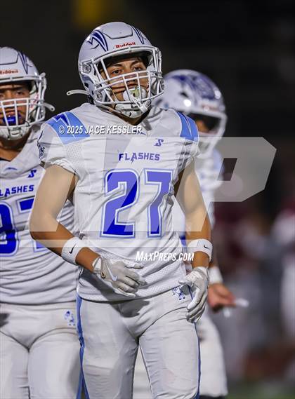 Thumbnail 3 in Fillmore vs. Santa Paula photogallery.