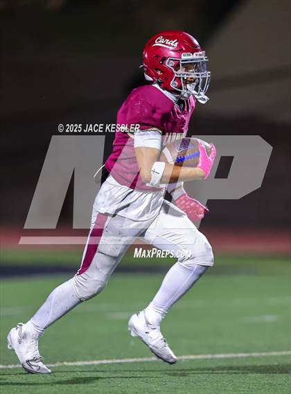 Thumbnail 1 in Fillmore vs. Santa Paula photogallery.