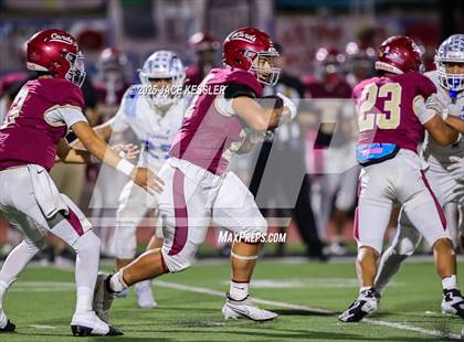 Thumbnail 2 in Fillmore vs. Santa Paula photogallery.