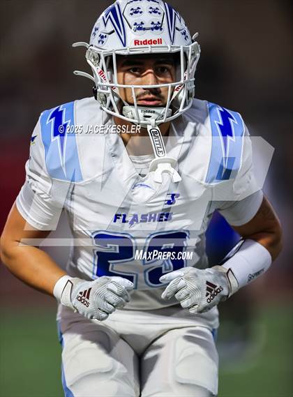 Thumbnail 1 in Fillmore vs. Santa Paula photogallery.