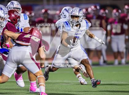 Thumbnail 2 in Fillmore vs. Santa Paula photogallery.