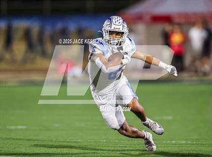 Thumbnail 3 in Fillmore vs. Santa Paula photogallery.