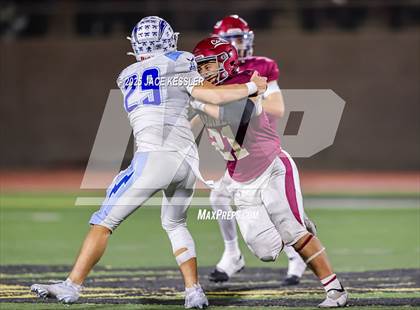 Thumbnail 2 in Fillmore vs. Santa Paula photogallery.