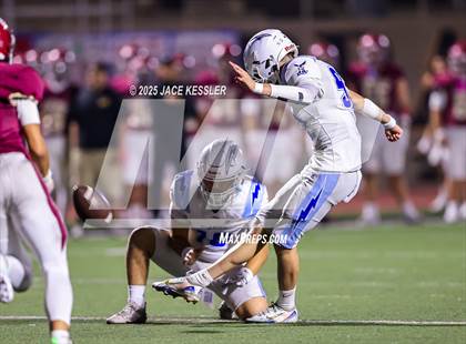 Thumbnail 2 in Fillmore vs. Santa Paula photogallery.