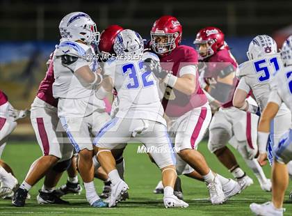 Thumbnail 2 in Fillmore vs. Santa Paula photogallery.