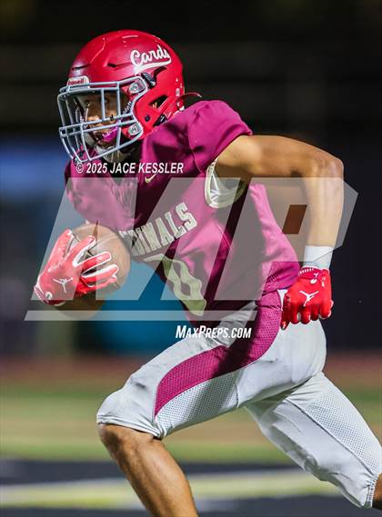 Thumbnail 2 in Fillmore vs. Santa Paula photogallery.