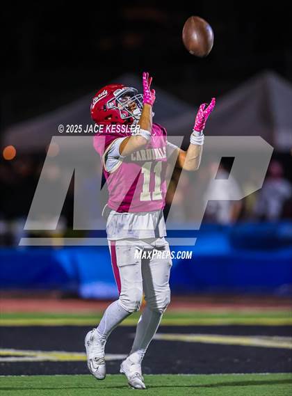 Thumbnail 3 in Fillmore vs. Santa Paula photogallery.