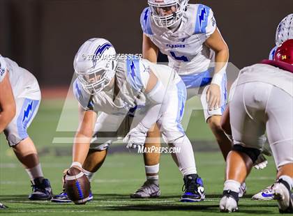 Thumbnail 2 in Fillmore vs. Santa Paula photogallery.